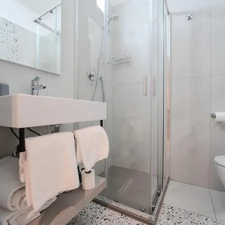 Donatello Otel Modena