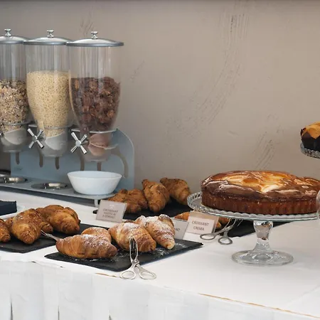 Donatello Otel Modena