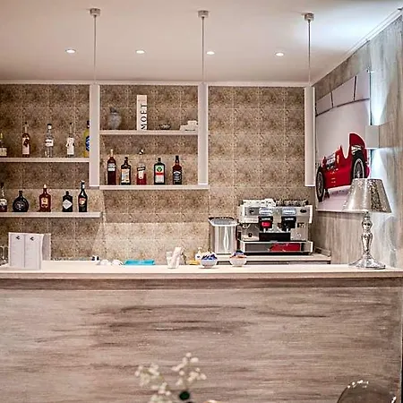 Hotel Donatello 3*