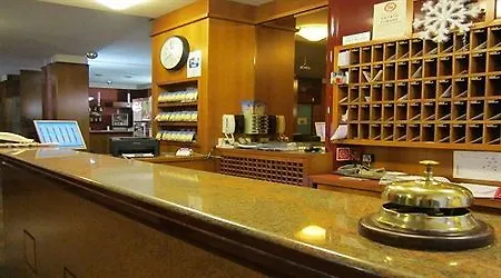 多纳泰罗酒店 摩德纳